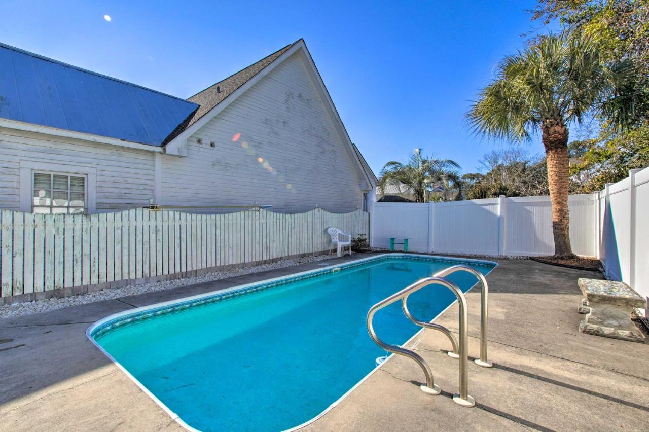 Southport Condo With Fire Pit, Deck And Private Pool エクステリア 写真